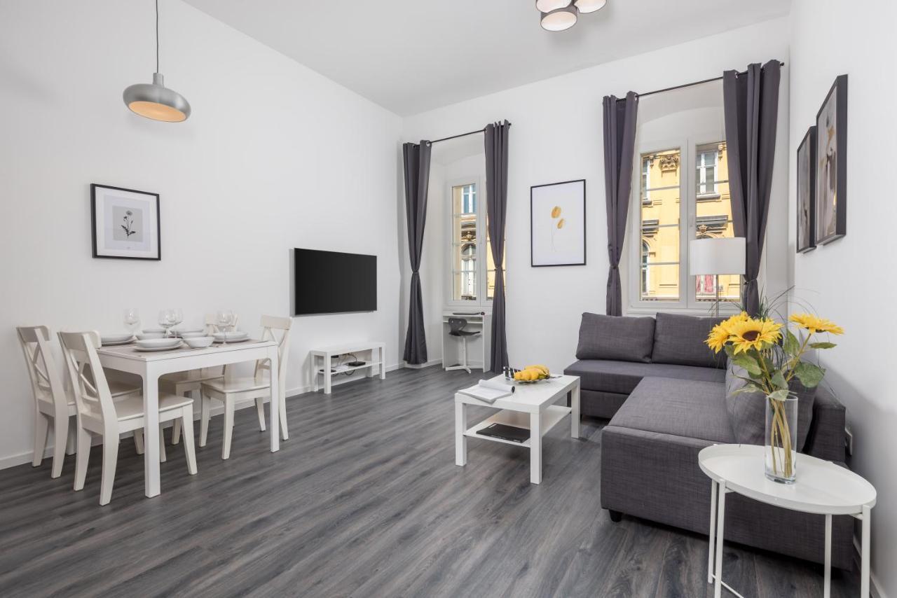 Apartment Nest In 1 Риека Экстерьер фото